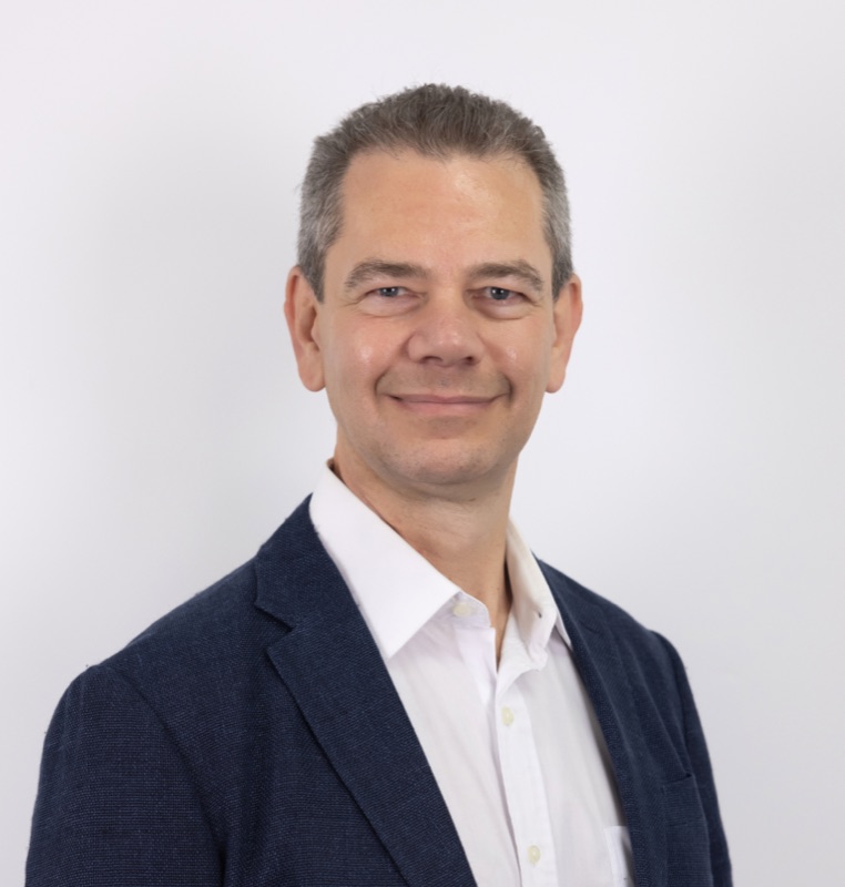 Portrait of Dr Anthony Kaplan