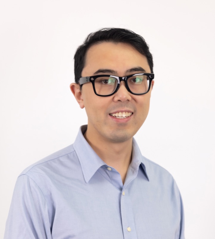Portrait of Dr Hao Xiang